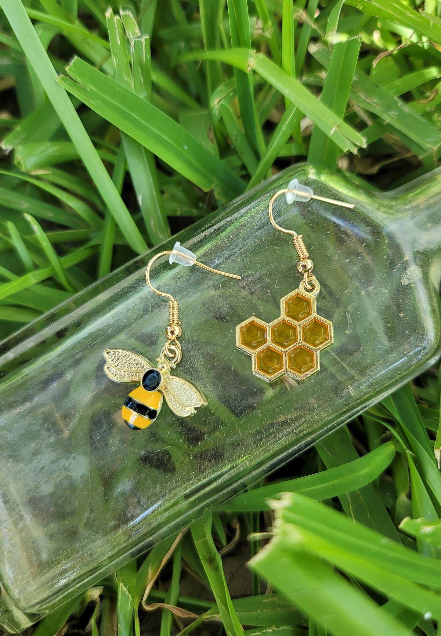 Perfectly BEE-AUTIFUL Earrings